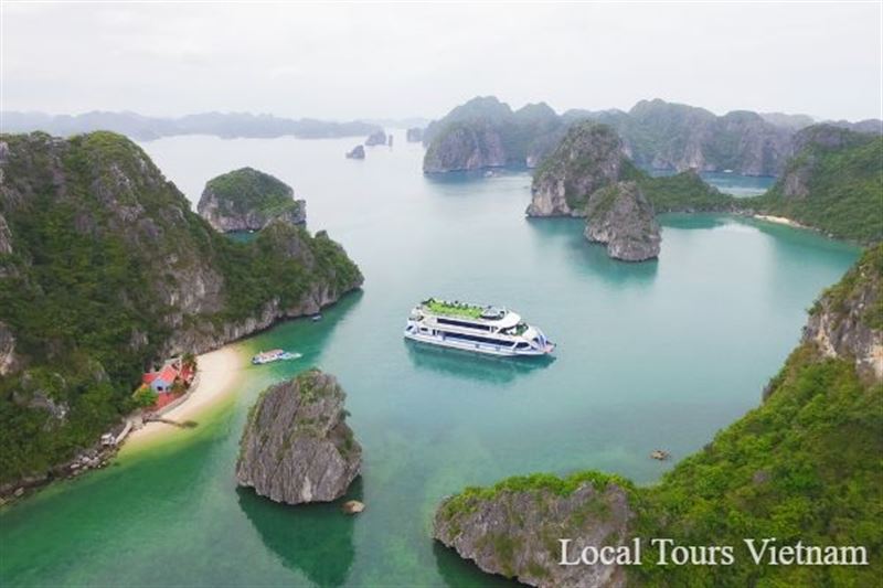 Luxury Halong Bay One Day Tour