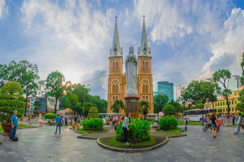 EXPLORE HO CHI  MINH CITY WITH HO CHI MINH CITY  TOUR  1 DAY