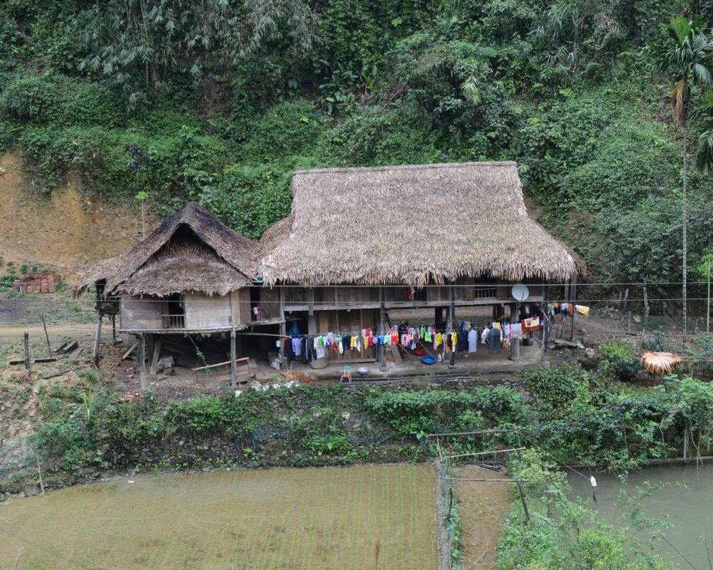 Kho-Muong-Village